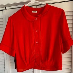 Scarlet Aritzia Sunday Best cropped shirt